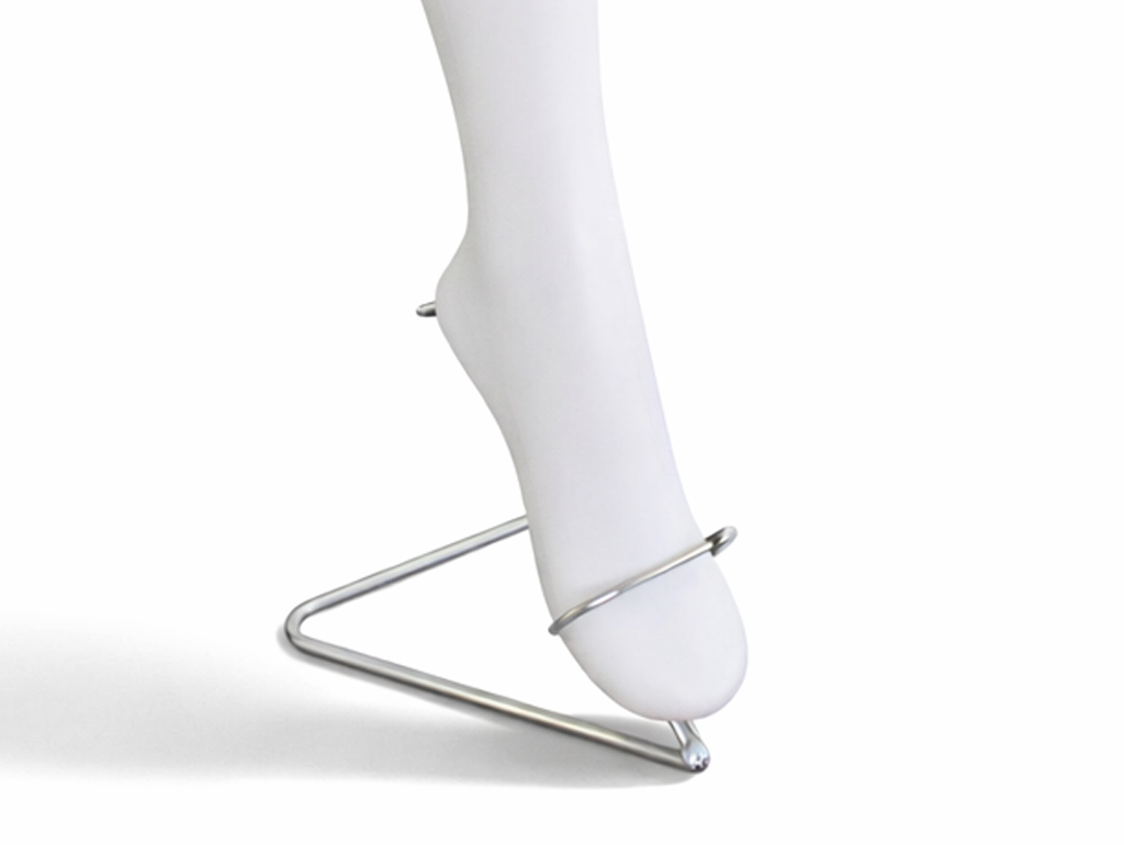 Toe Grip for Hosiery Form - Eddie's Hang-Up Display Ltd.